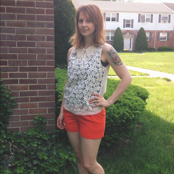 Poppy Up Video Shorts - Picture 2 of 2